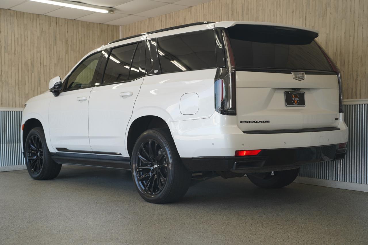 Cadillac Escalade 4WD 4dr Sport Platinum 2023