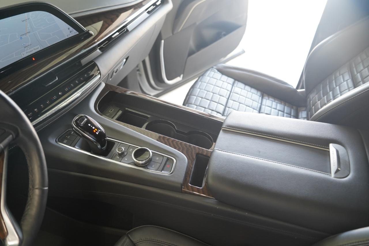 Cadillac Escalade 4WD 4dr Sport Platinum 2023