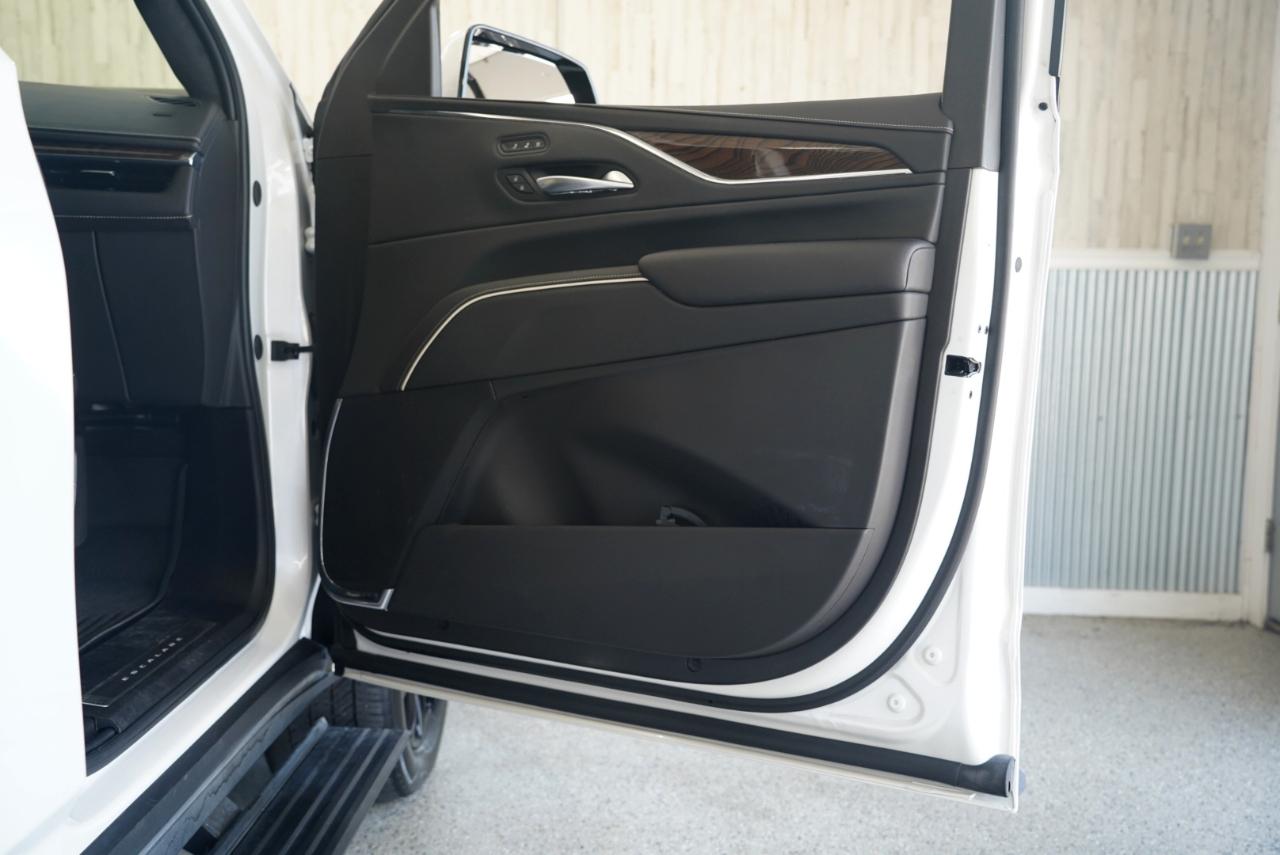 Cadillac Escalade 4WD 4dr Sport Platinum 2023