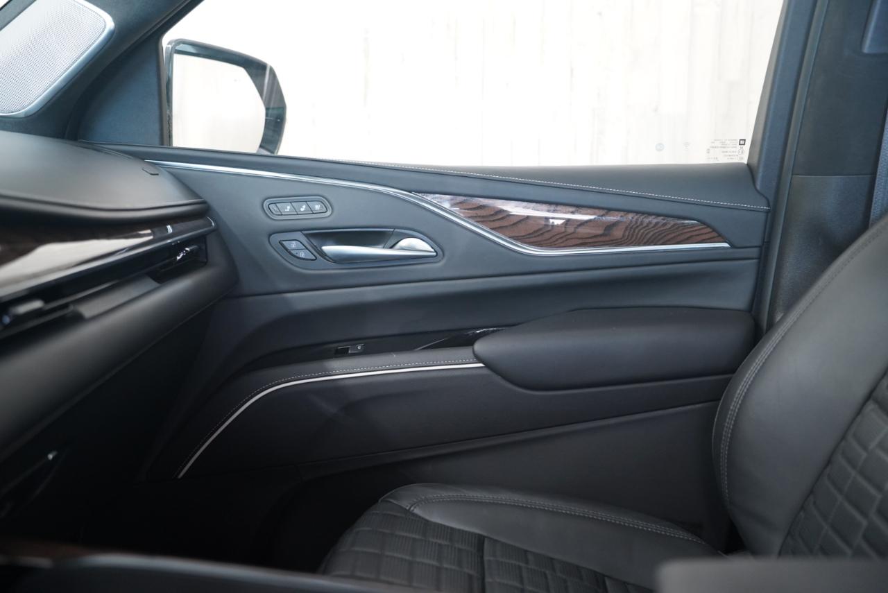 Cadillac Escalade 4WD 4dr Sport Platinum 2023