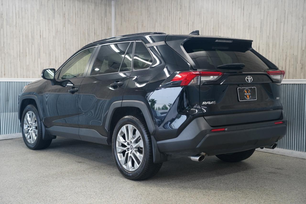 Toyota RAV4  2019