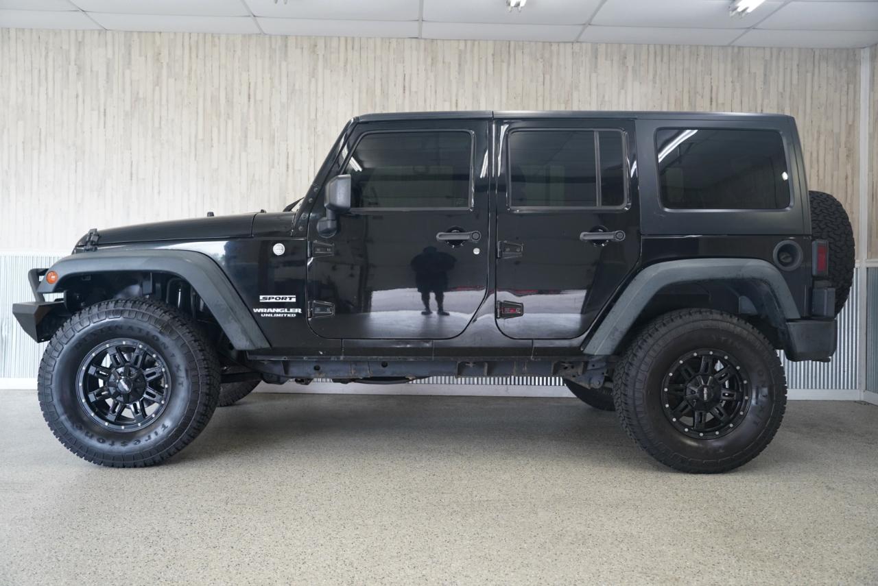 Jeep Wrangler Unlimited 4WD 4dr Sport 2015