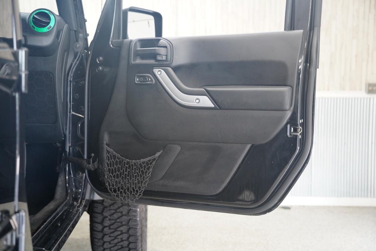 Jeep Wrangler Unlimited 4WD 4dr Sport 2015