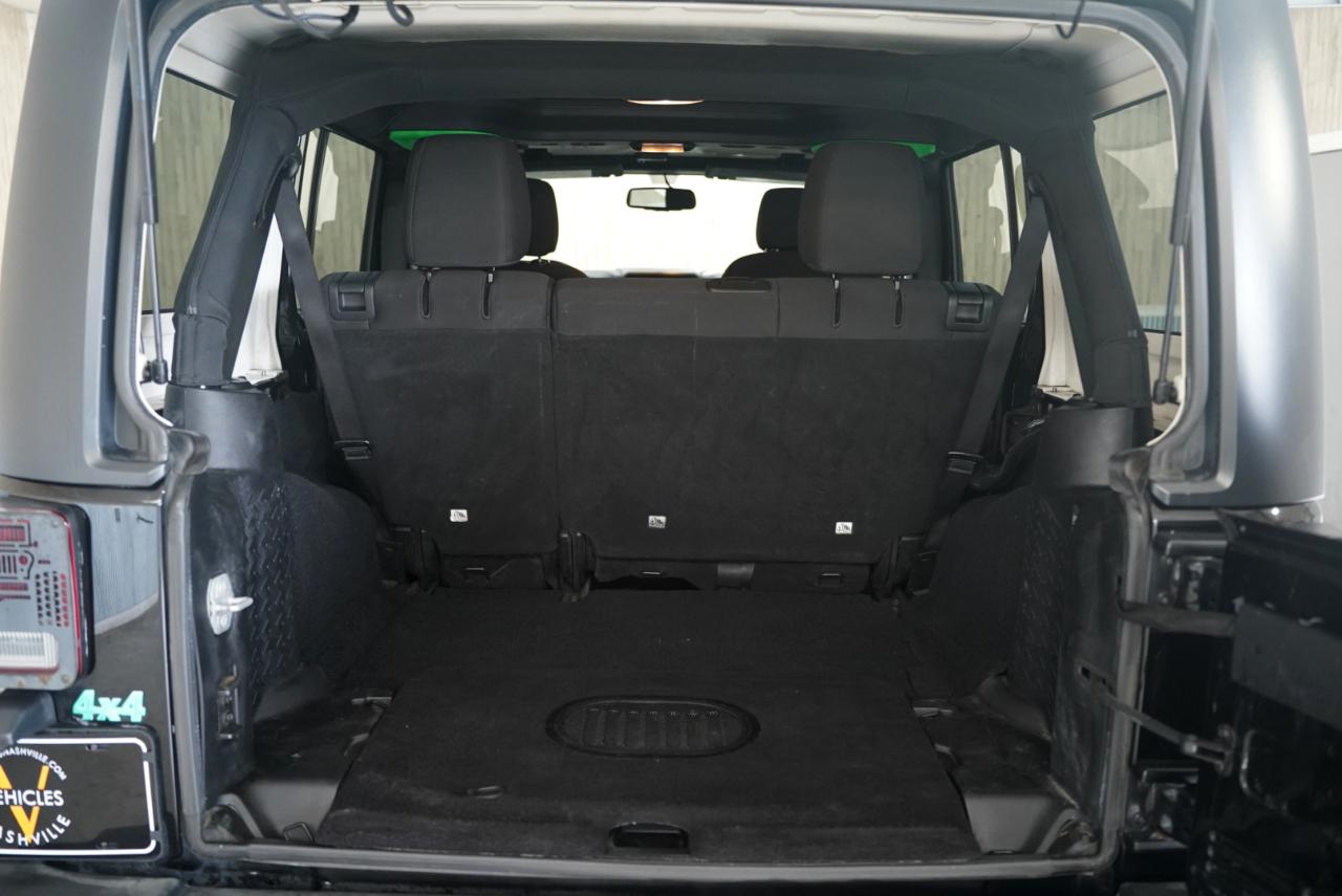 Jeep Wrangler Unlimited 4WD 4dr Sport 2015