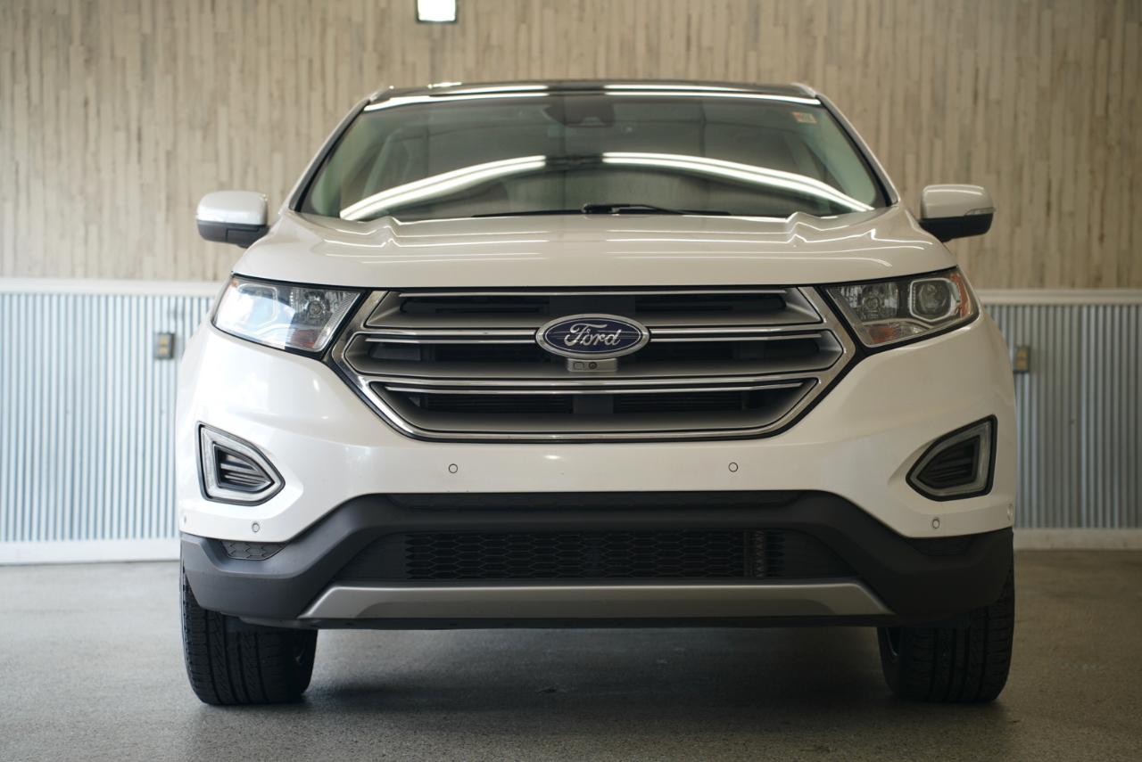 Ford Edge 4dr Titanium FWD 2015
