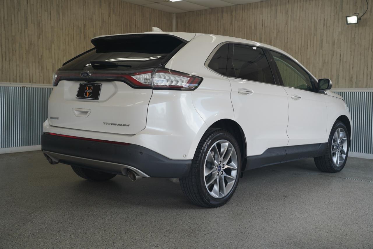 Ford Edge 4dr Titanium FWD 2015