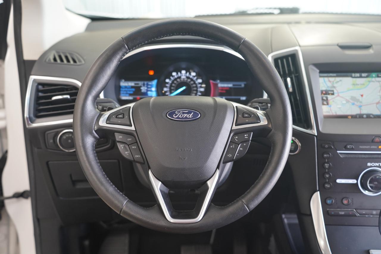 Ford Edge 4dr Titanium FWD 2015