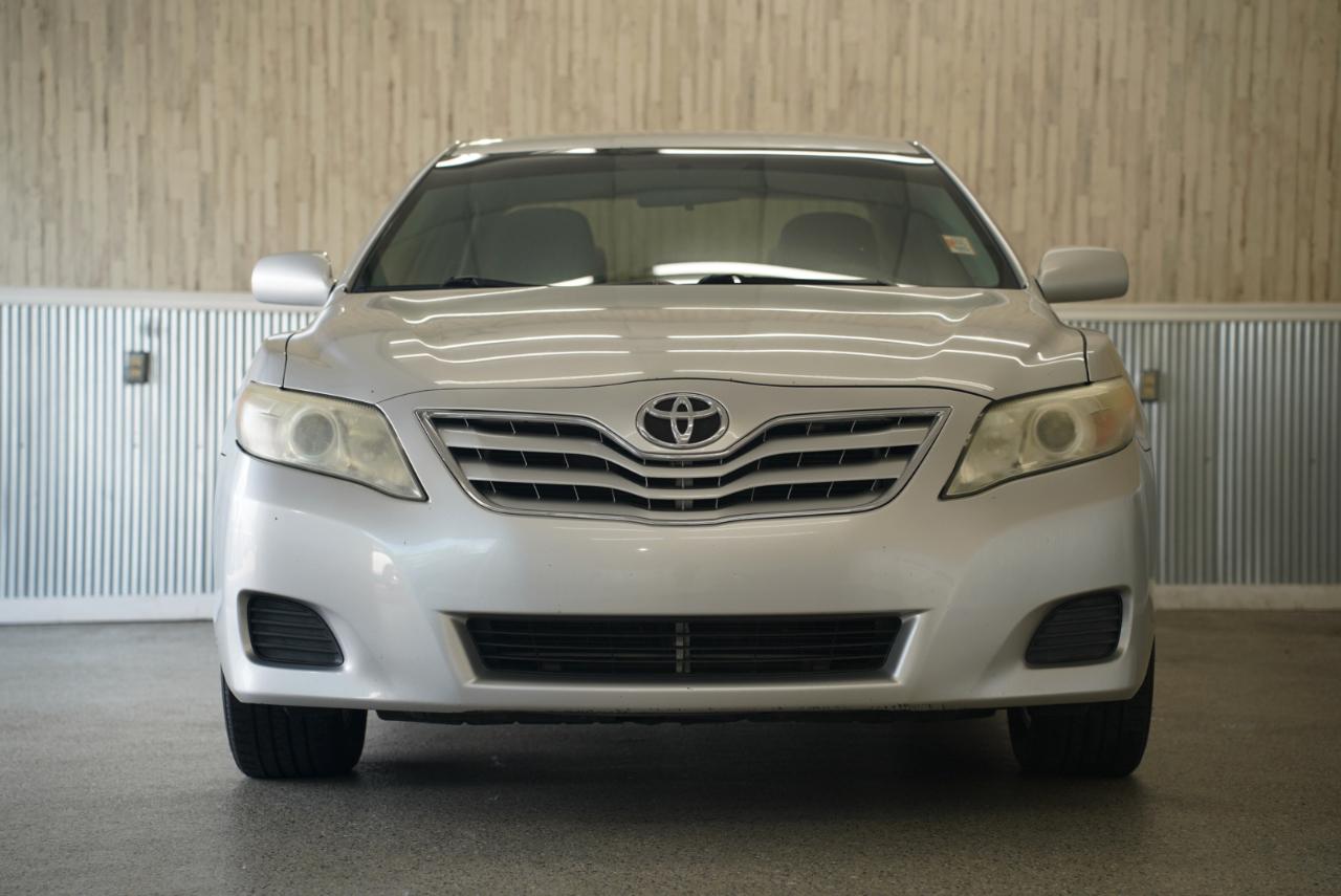 Toyota Camry LE 2010