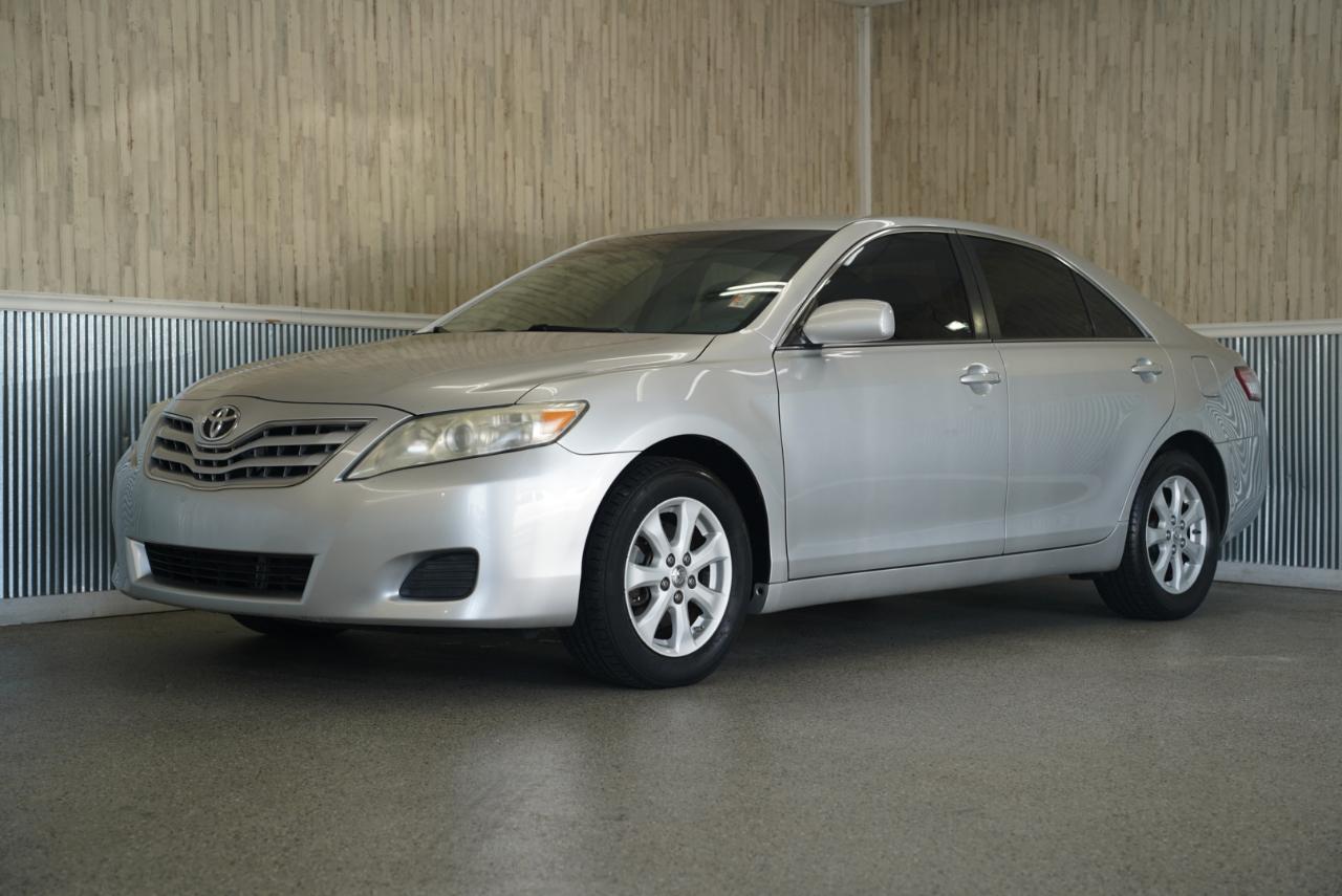 Toyota Camry LE 2010