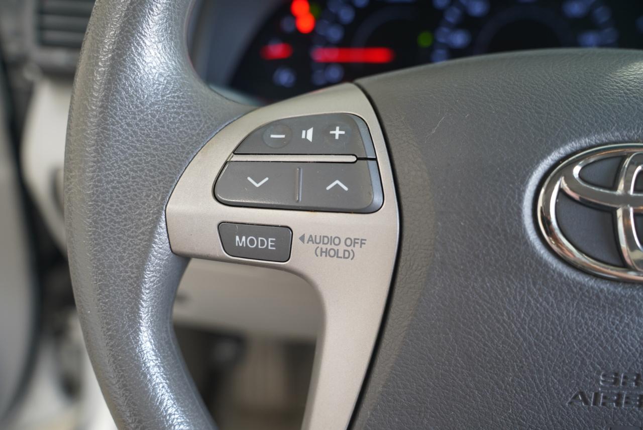 Toyota Camry LE 2010
