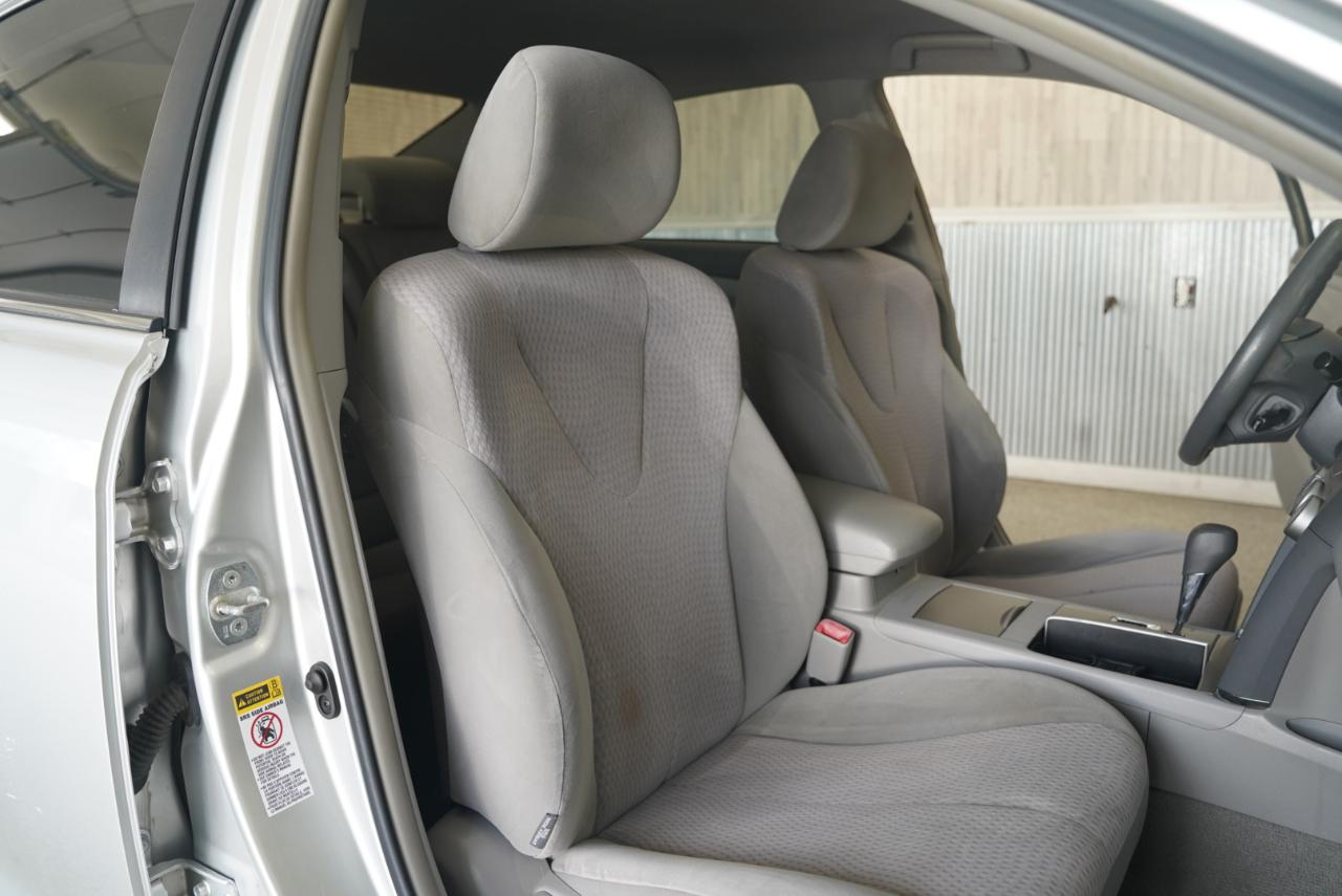Toyota Camry LE 2010