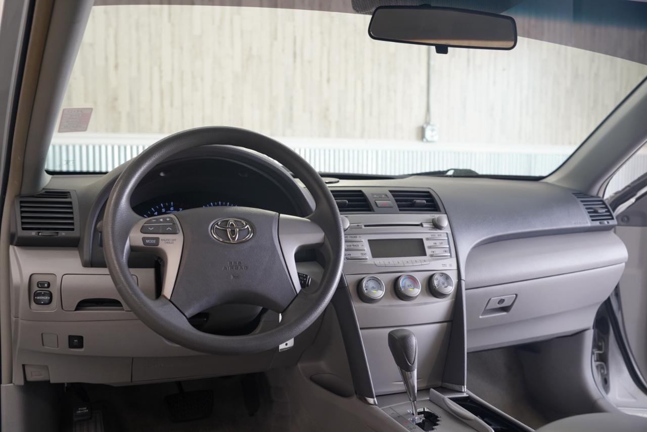 Toyota Camry LE 2010