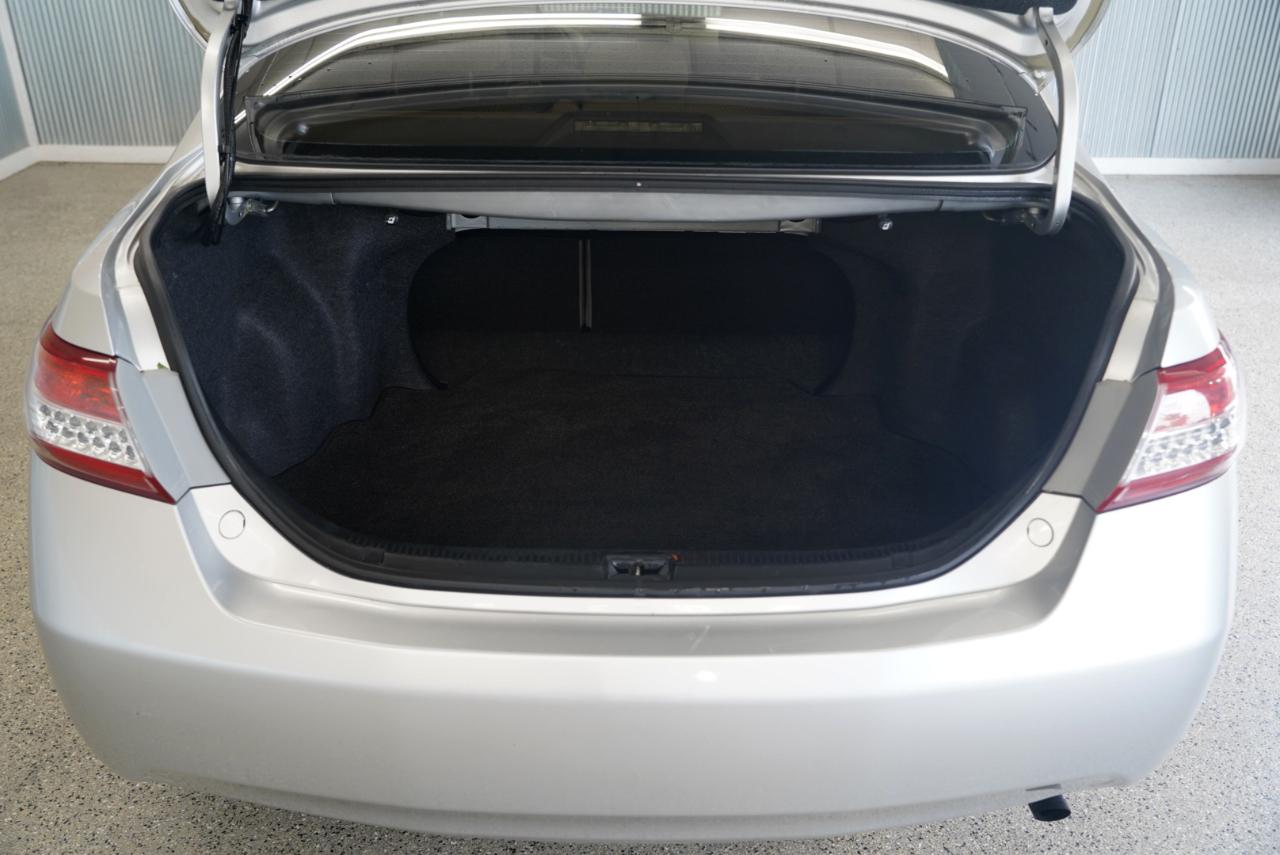 Toyota Camry LE 2010