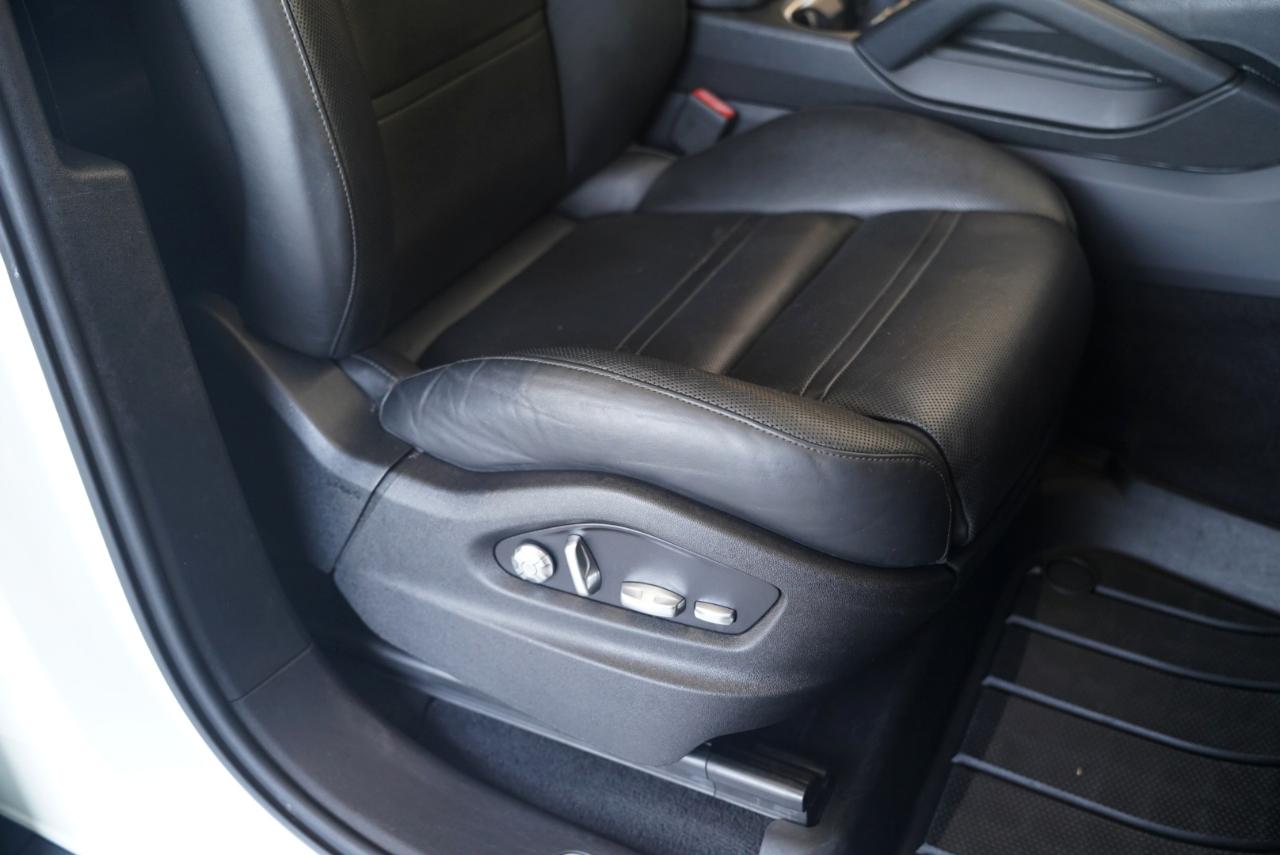 Porsche Cayenne AWD 2020