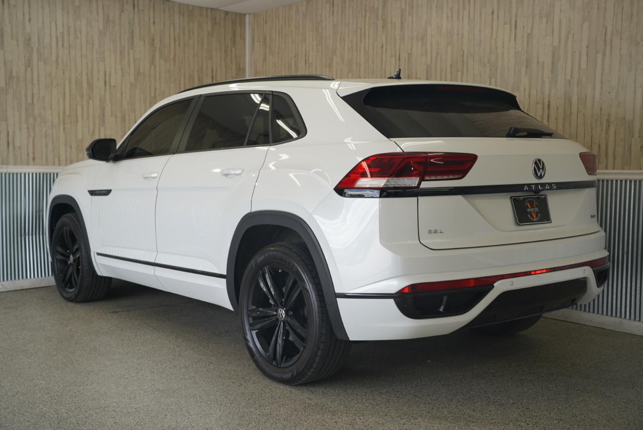 Volkswagen Atlas Cross Sport 2.0T SEL R-Line Black 4MOTION 2023