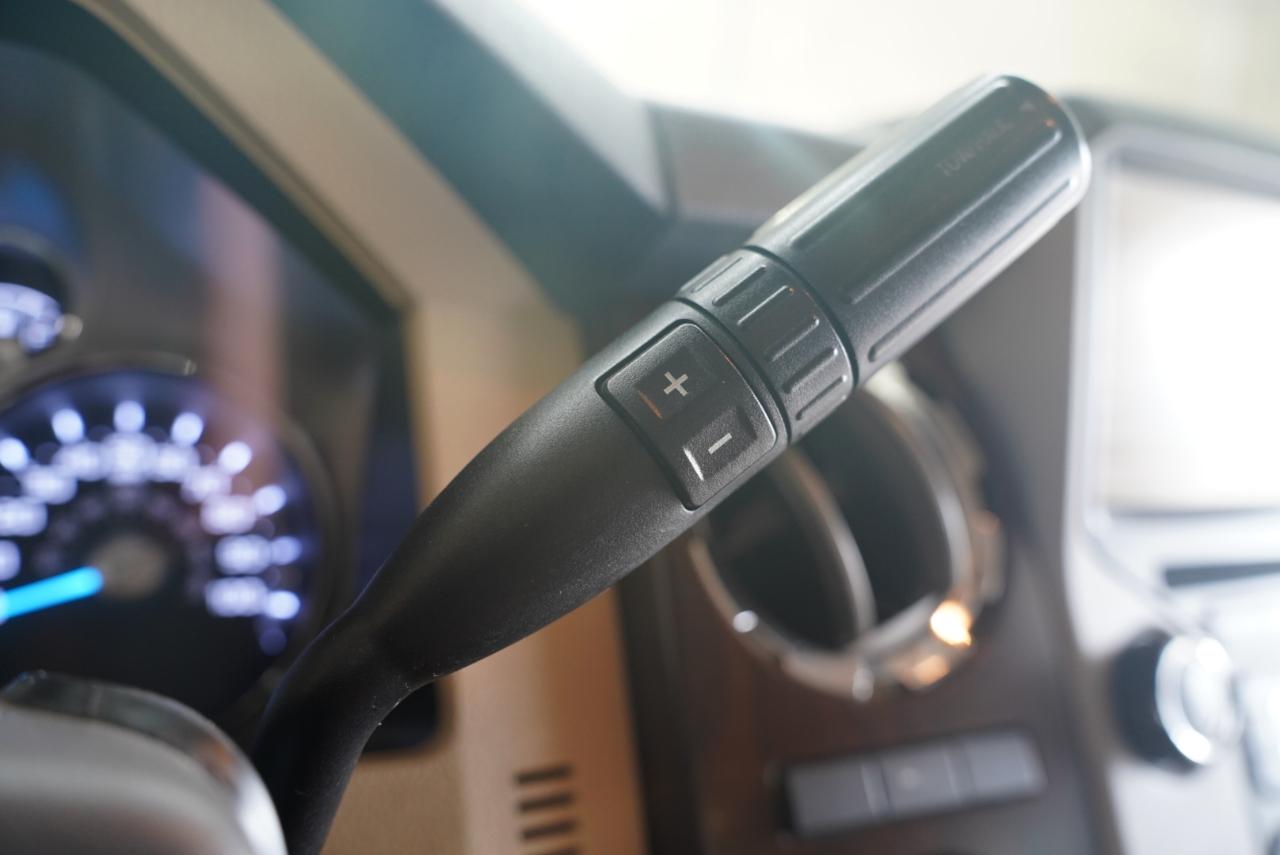 Ford Super Duty F-250 SRW  2013