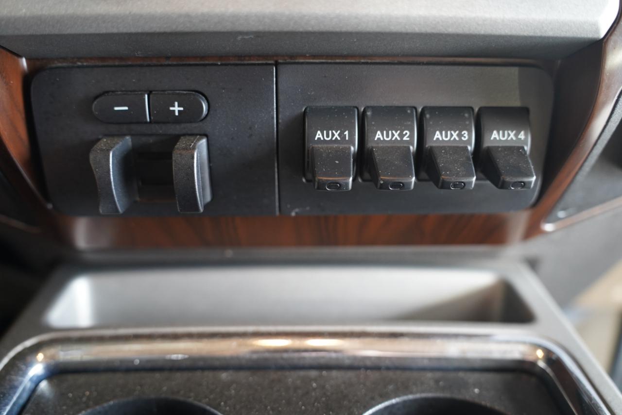 Ford Super Duty F-250 SRW  2013