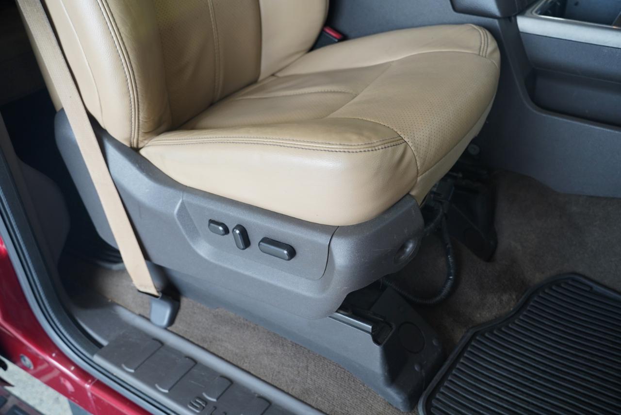 Ford Super Duty F-250 SRW  2013