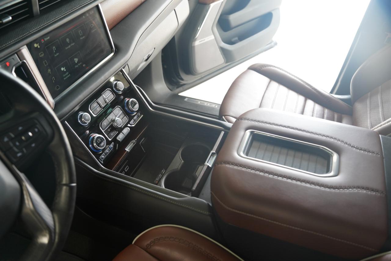 GMC Yukon XL 4WD 4dr Denali Ultimate 2023