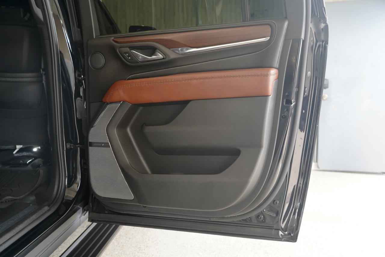 GMC Yukon XL 4WD 4dr Denali Ultimate 2023