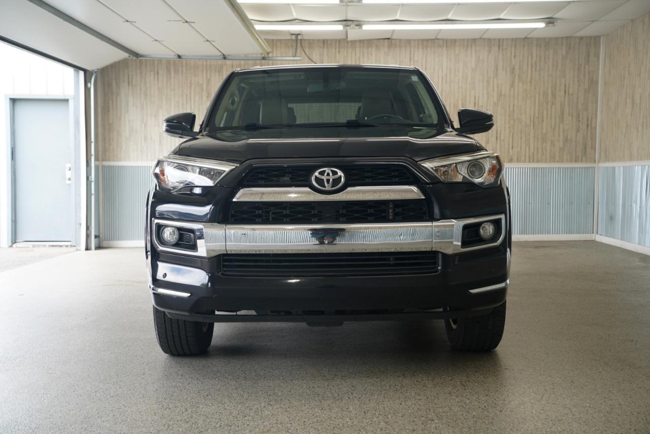 Toyota 4Runner Limited 4WD 2017
