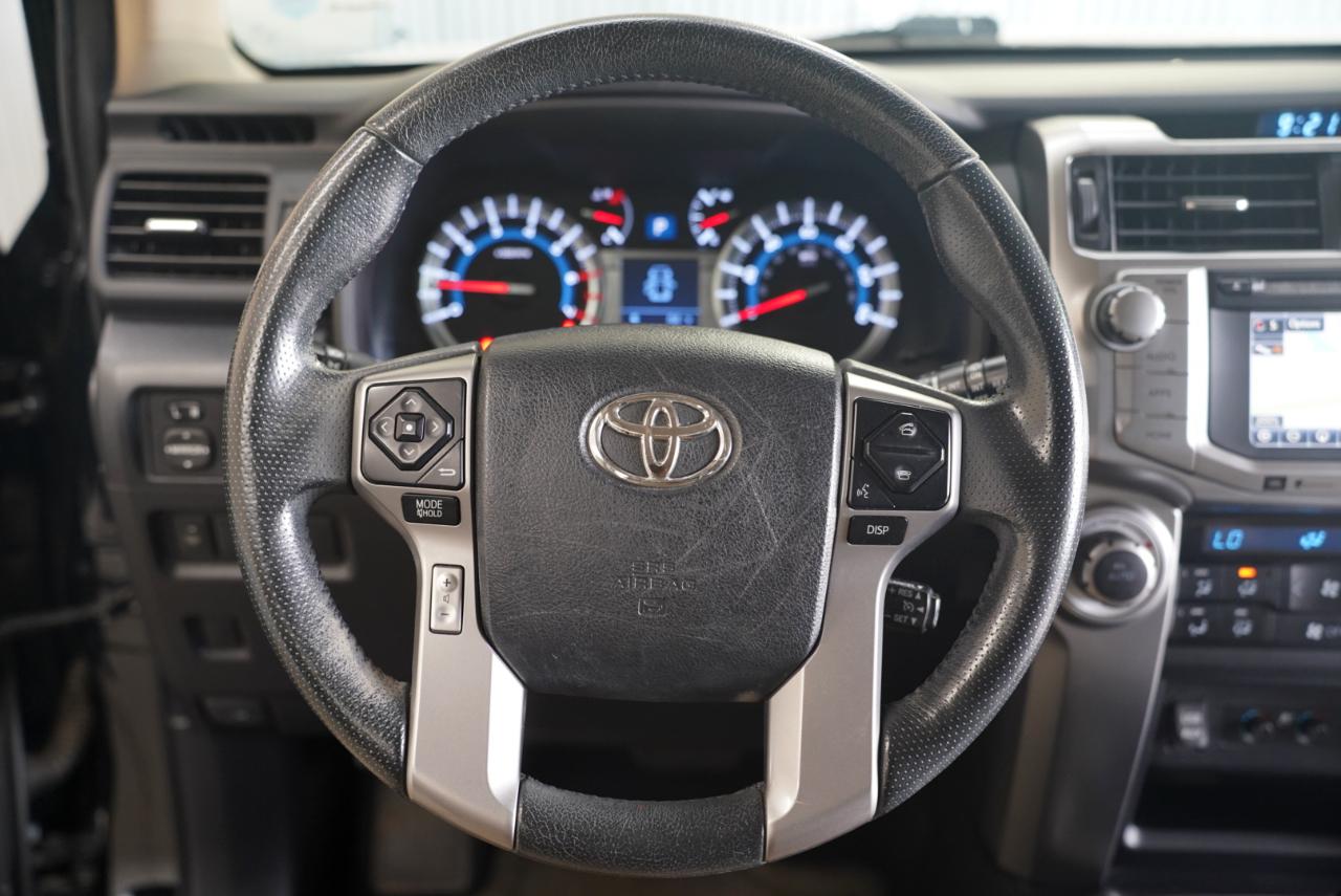 Toyota 4Runner Limited 4WD 2017