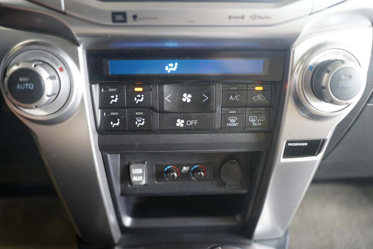 Toyota 4Runner Limited 4WD 2017