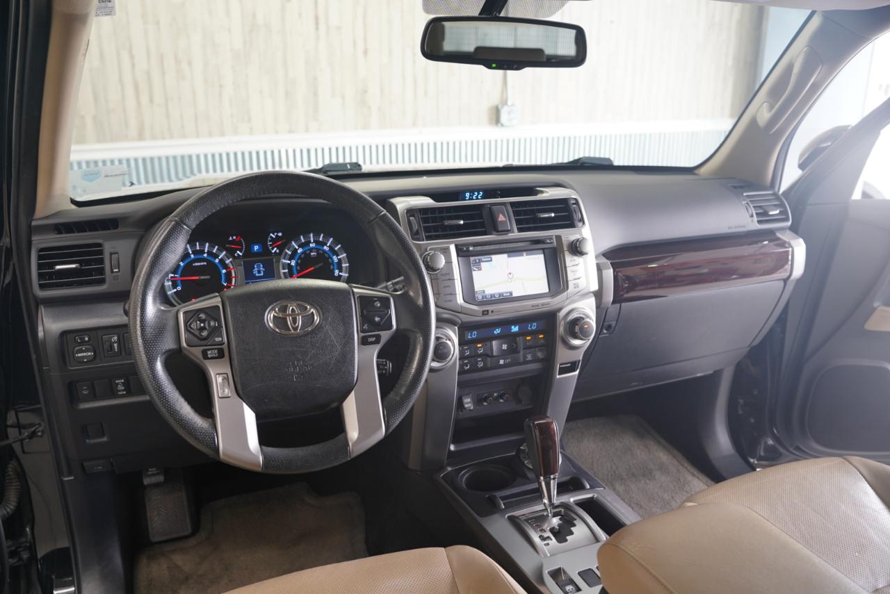 Toyota 4Runner Limited 4WD 2017