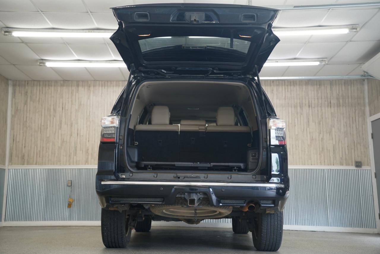 Toyota 4Runner Limited 4WD 2017