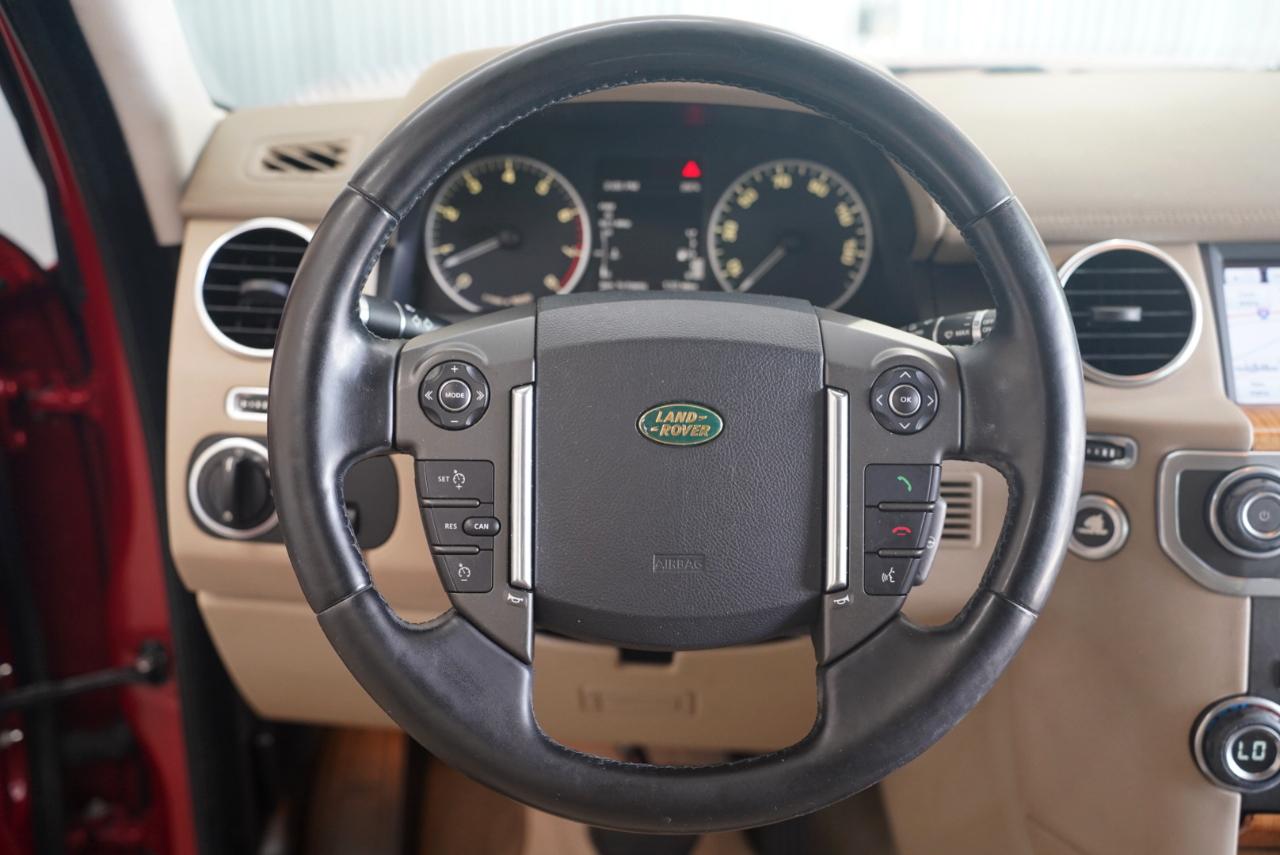 Land Rover LR4 4WD 4dr LUX 2012