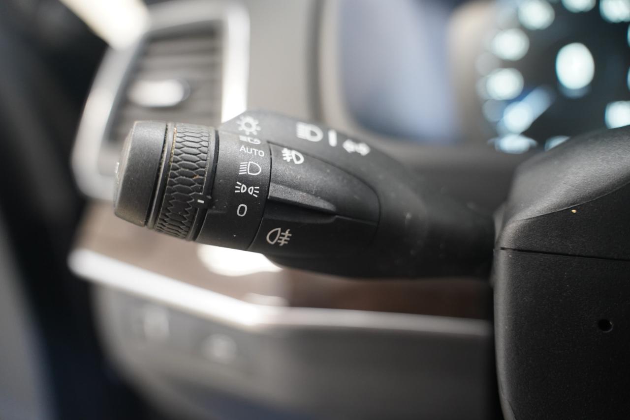 Volvo XC90 T6 AWD Momentum 2019