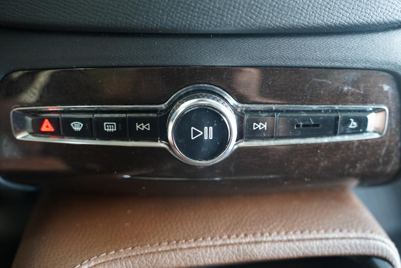 Volvo XC90 T6 AWD Momentum 2019