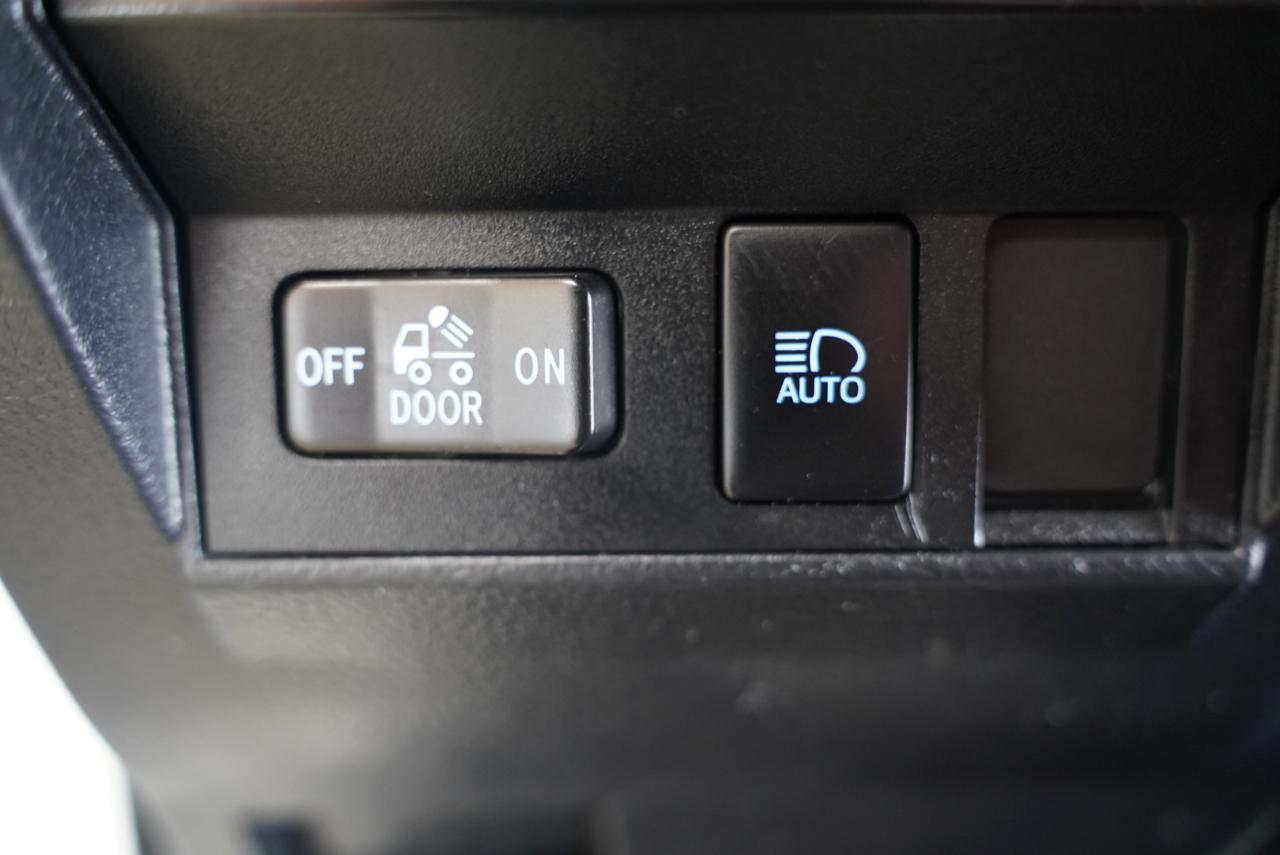 Toyota Tundra 4WD  2020