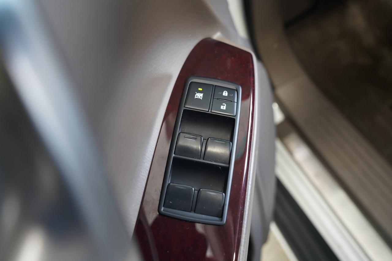 Lexus GX 460 4WD 4dr Luxury 2014