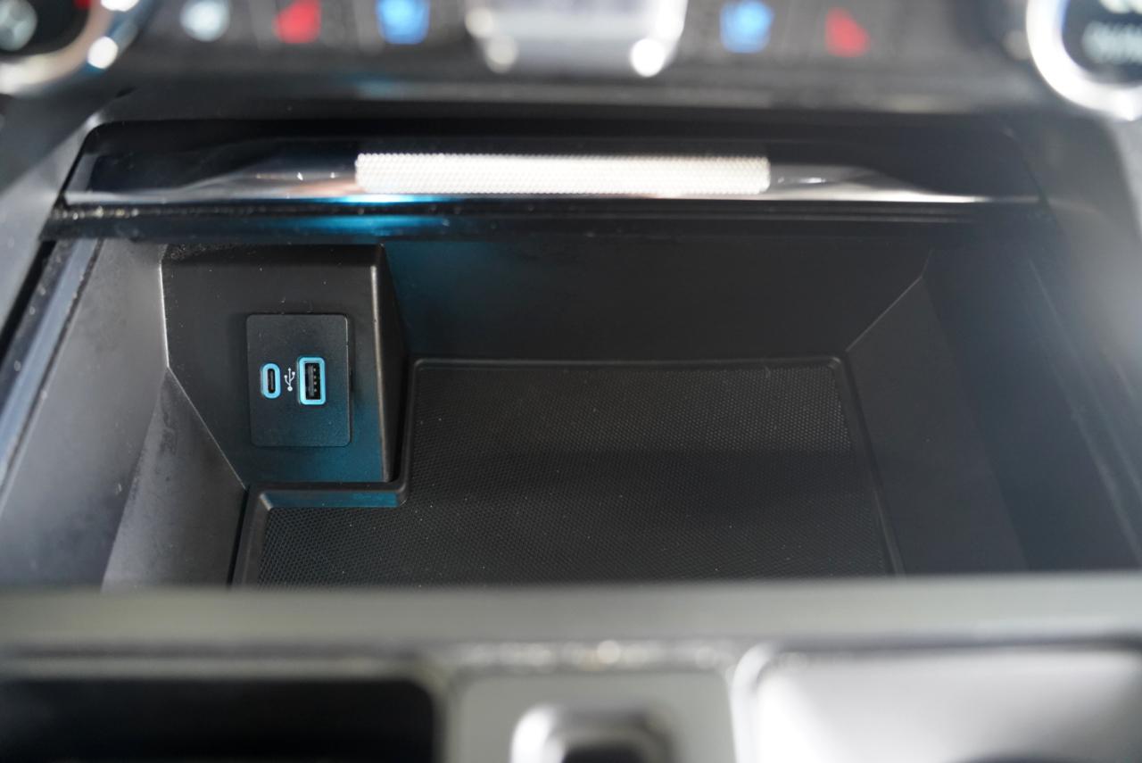 Ford F-150  2021