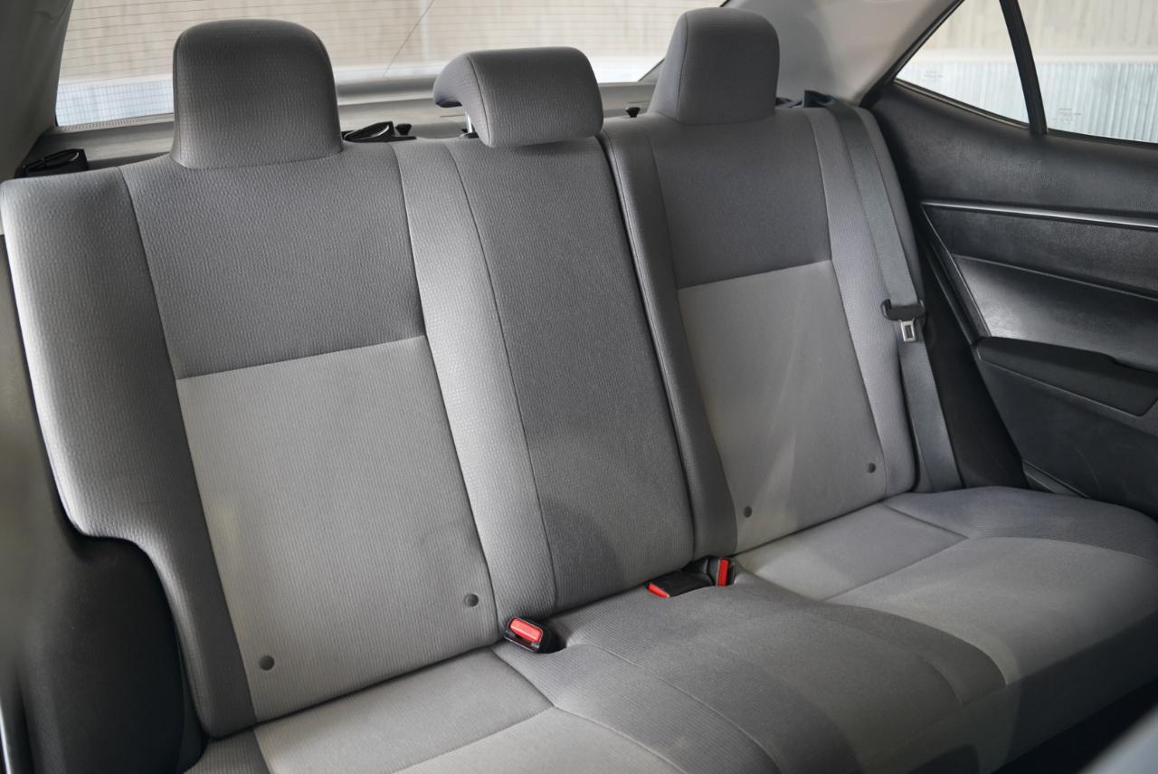 Toyota Corolla 4dr Sdn Auto L (Natl) 2015