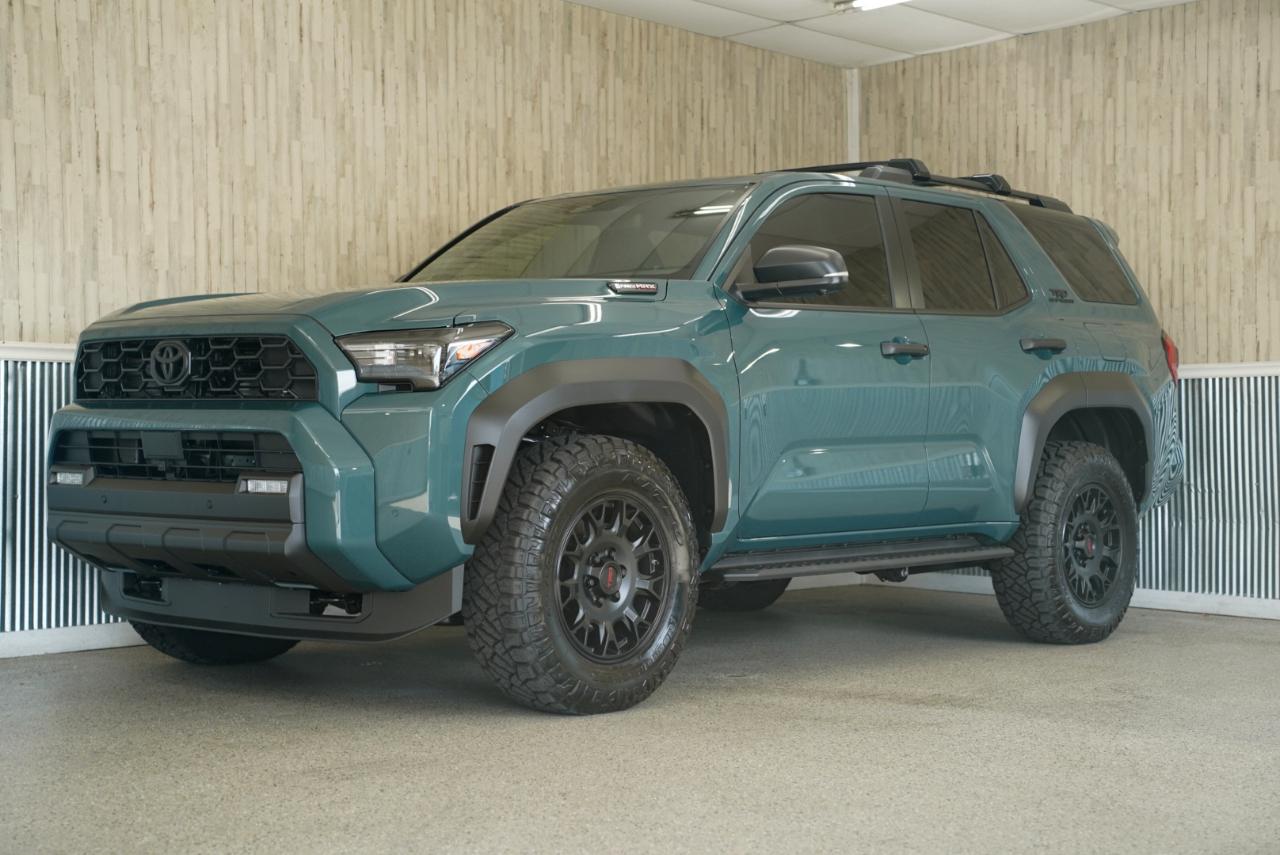 Toyota 4Runner Hybrid TRD Off Road Premium 4WD (Natl) 2026