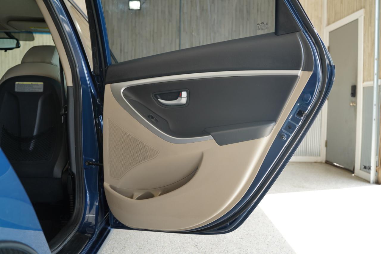 Hyundai Elantra GT 5dr HB Man 2014