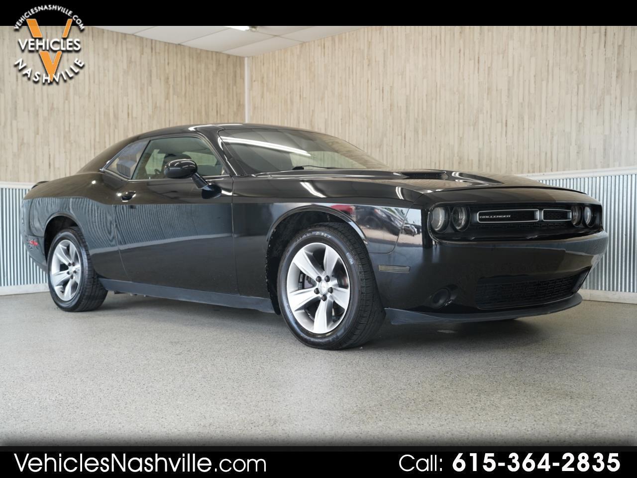 Dodge Challenger SXT RWD 2019