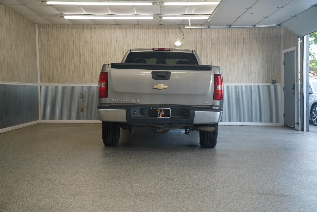 Chevrolet Silverado 1500 2WD Reg Cab 119.0" Work Truck 2007