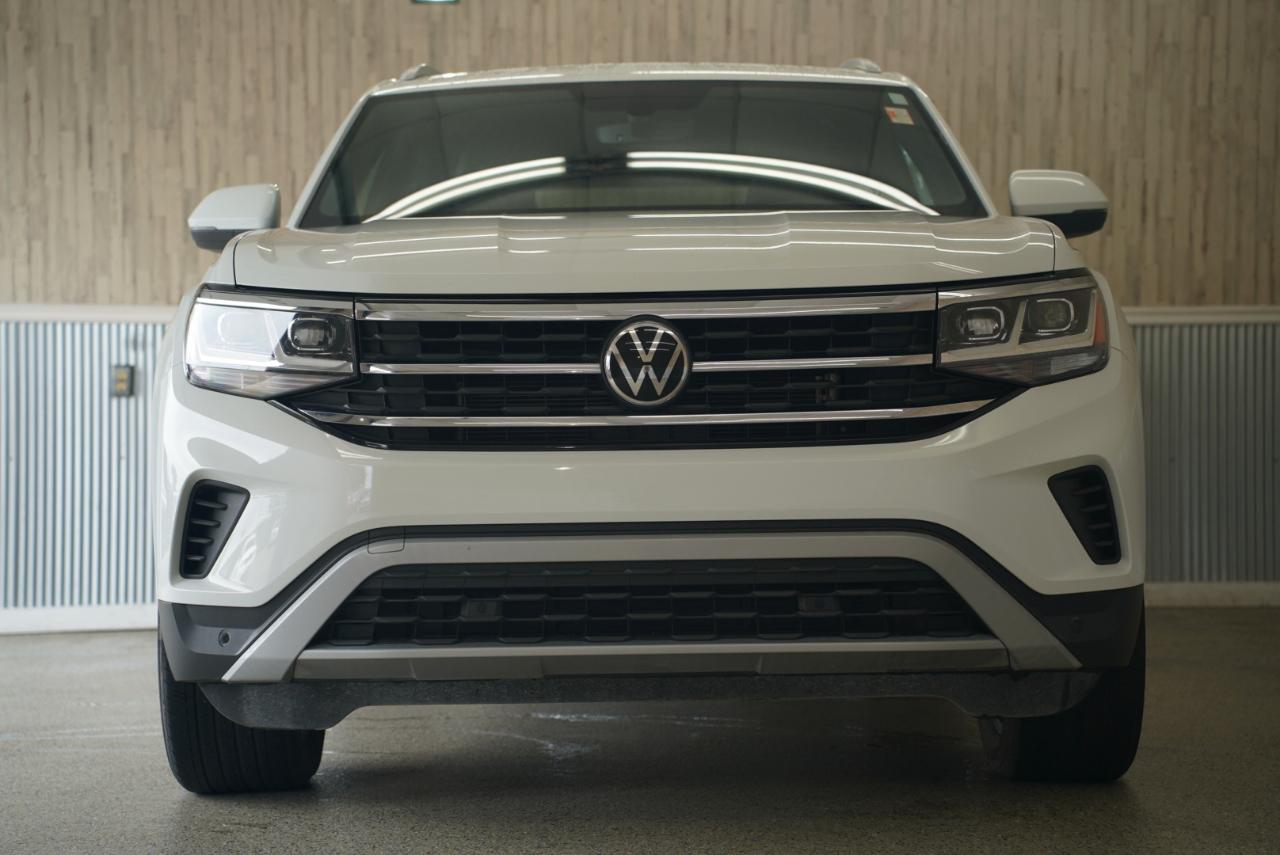 Volkswagen Atlas Cross Sport 2.0T SE w/Technology FWD 2021