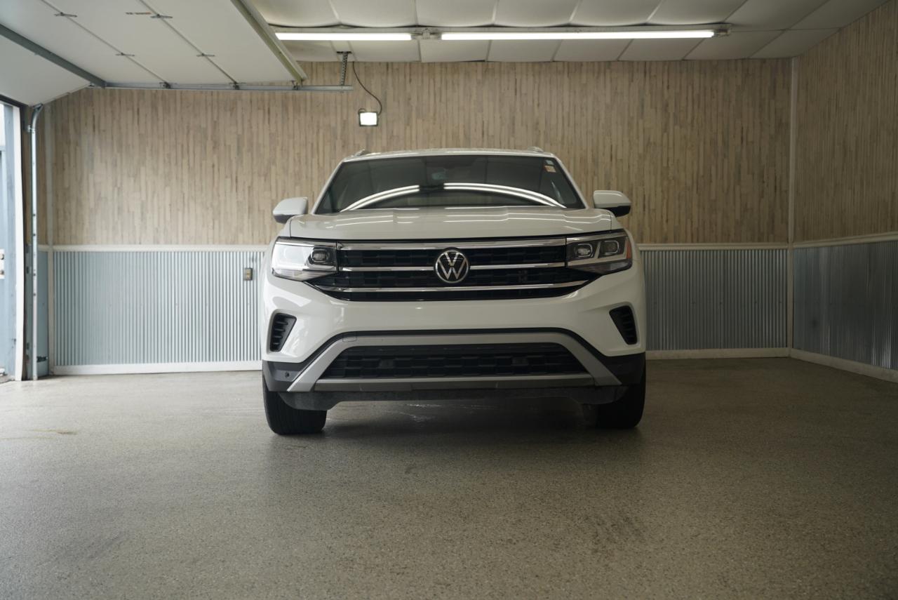 Volkswagen Atlas Cross Sport 2.0T SE w/Technology FWD 2021