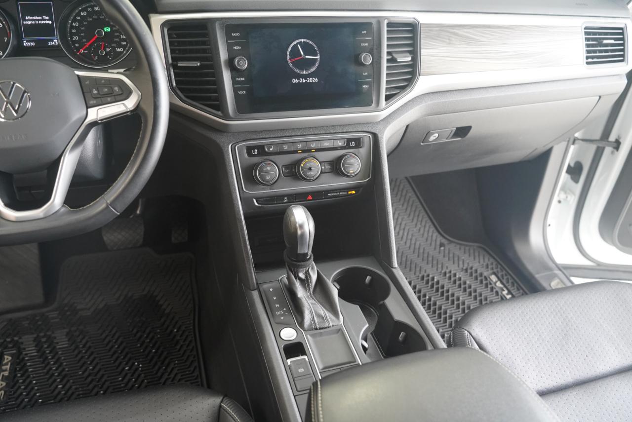 Volkswagen Atlas Cross Sport 2.0T SE w/Technology FWD 2021