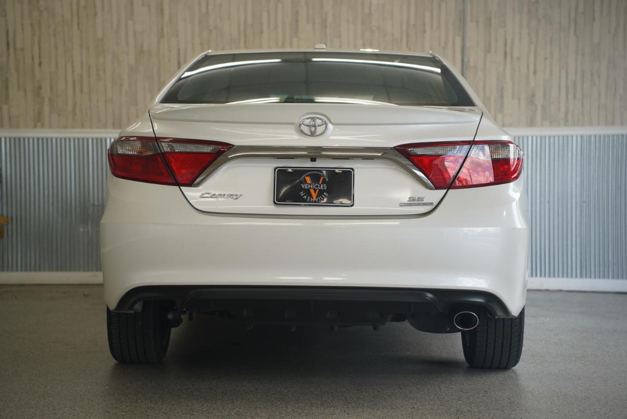 Toyota Camry  2016