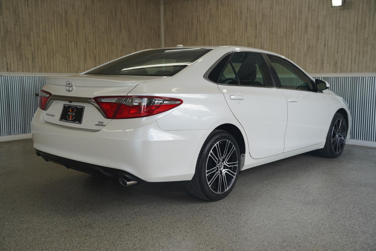 Toyota Camry  2016
