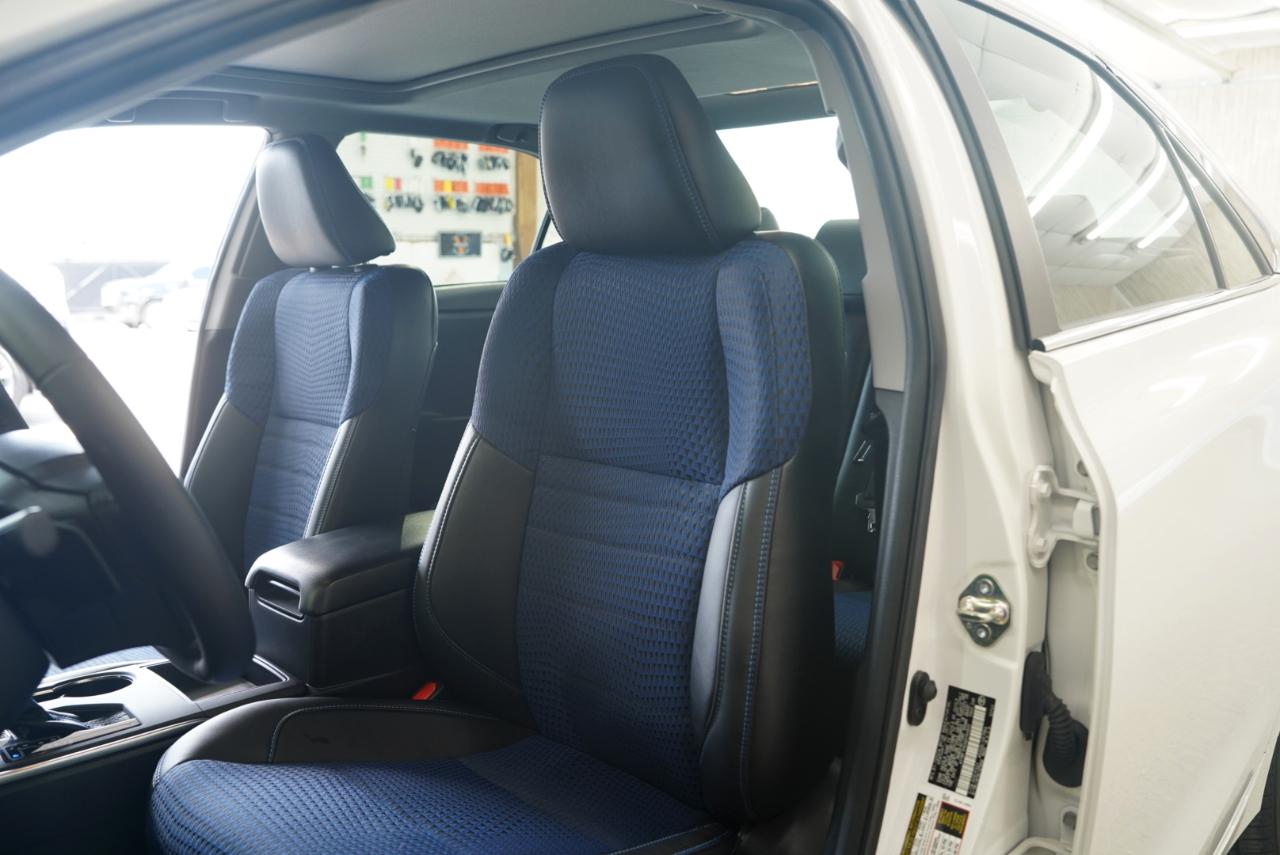 Toyota Camry  2016