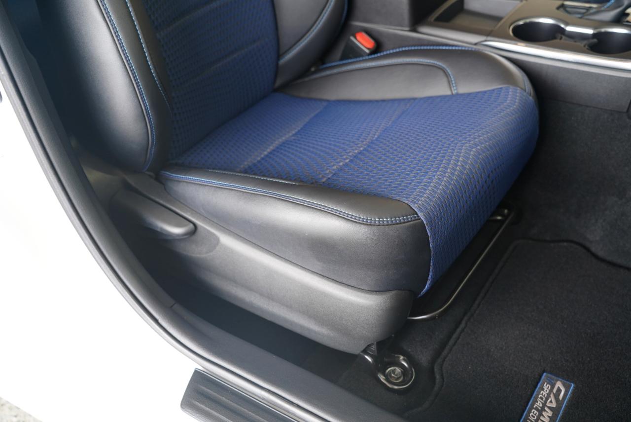 Toyota Camry  2016