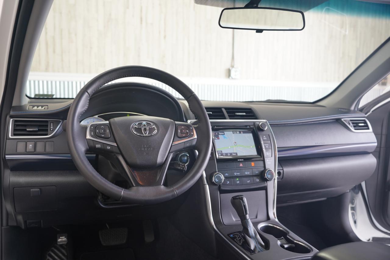 Toyota Camry  2016