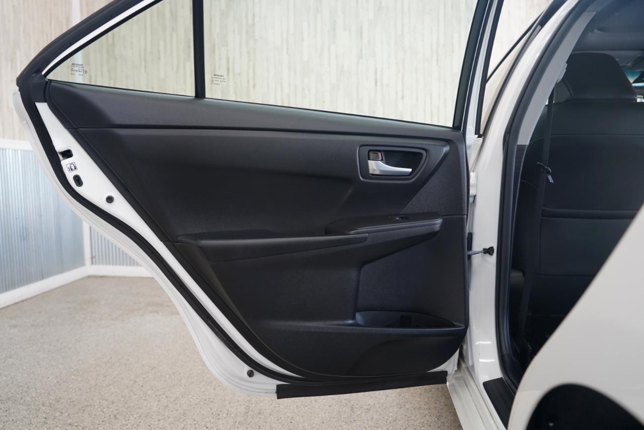 Toyota Camry  2016