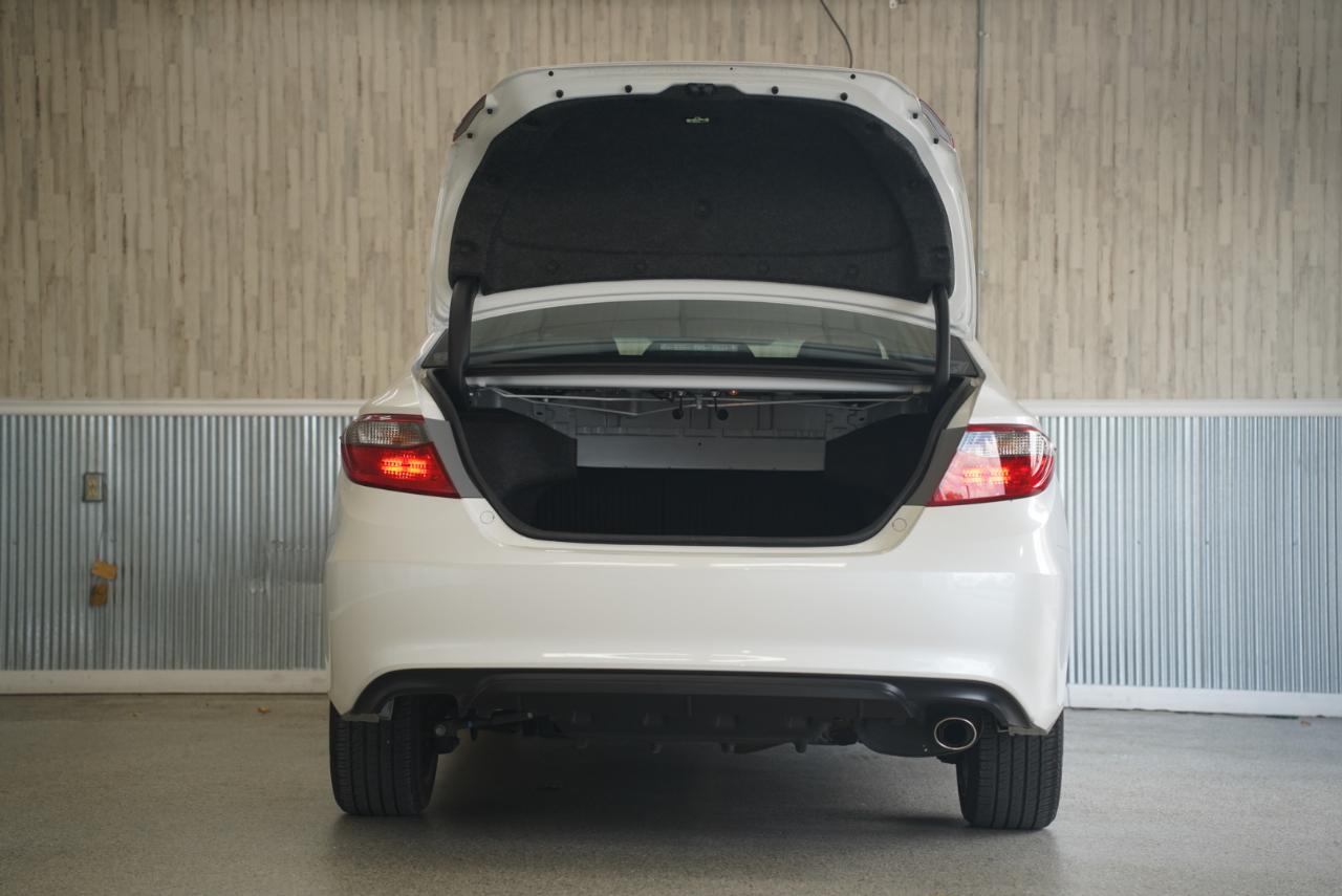 Toyota Camry  2016